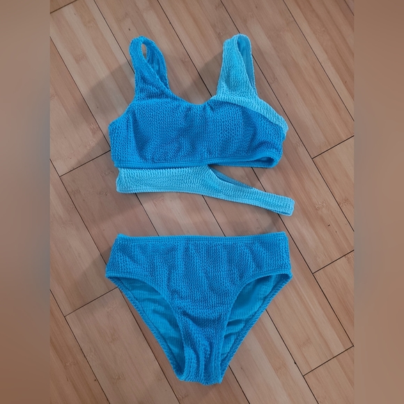 Cozyease Girl's 2 Piece Swimsuit Cute High Waisted Bikini Set Sport Bathing Suit - Picture 4 of 5